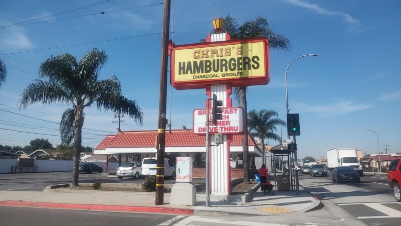 Chris’ Hamburgers in Maywood